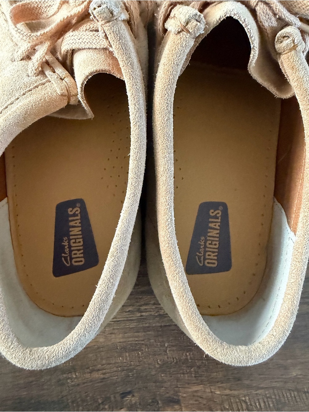 Clarks Wallabee Men's Suede Loafers - Wheat - Picture 7 of 10